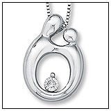 Kays Mother and Child Pendant!