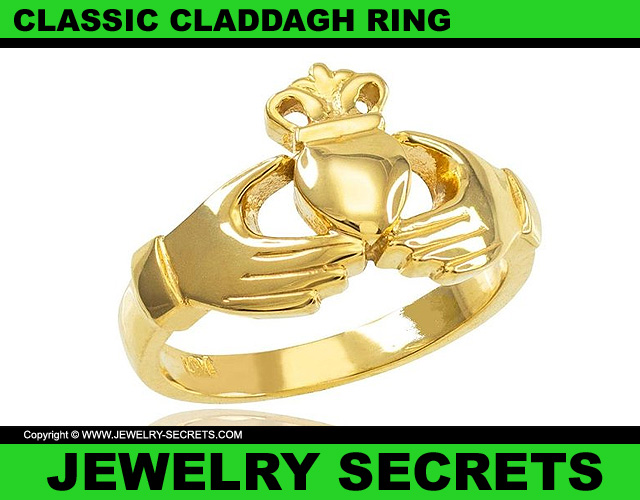 Classic Claddagh Ring