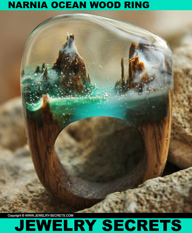 Narnia Ocean Mountains Wood Ring