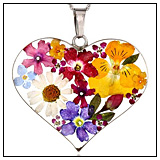 Pressed-Flower Heart Pendant!